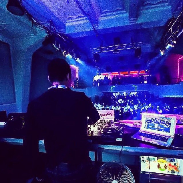 DJ X-OTIC performing Merengue music in Winterthur